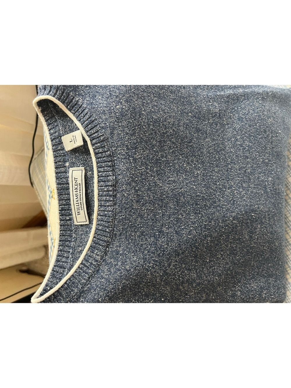 New Williams & Kent Blue Crewneck Sweater L with White Trim